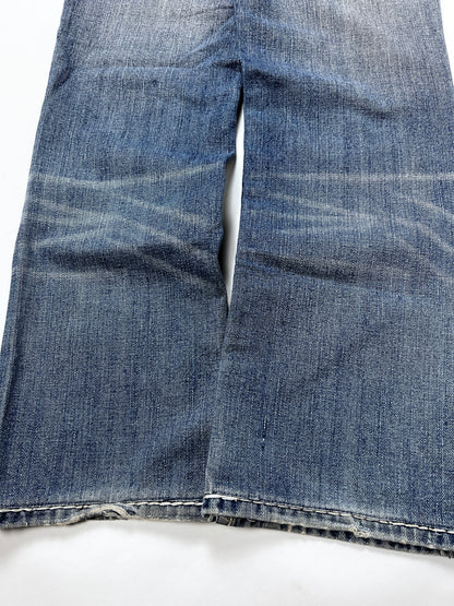 TRUE RELIGION