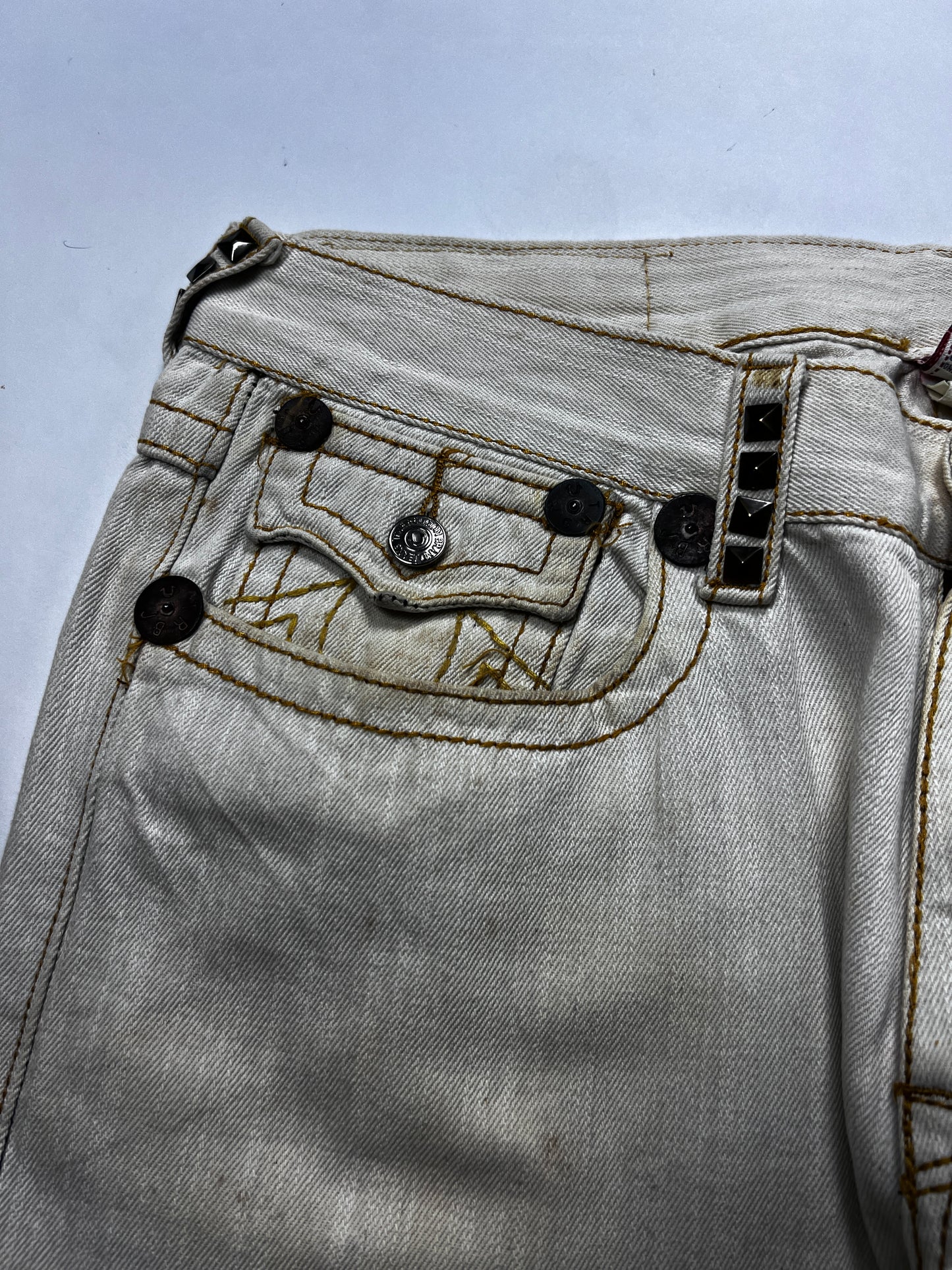 TRUE RELIGION