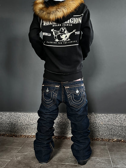 TRUE RELIGION