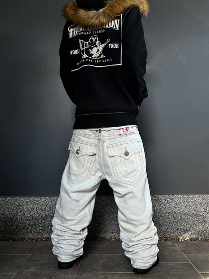 TRUE RELIGION