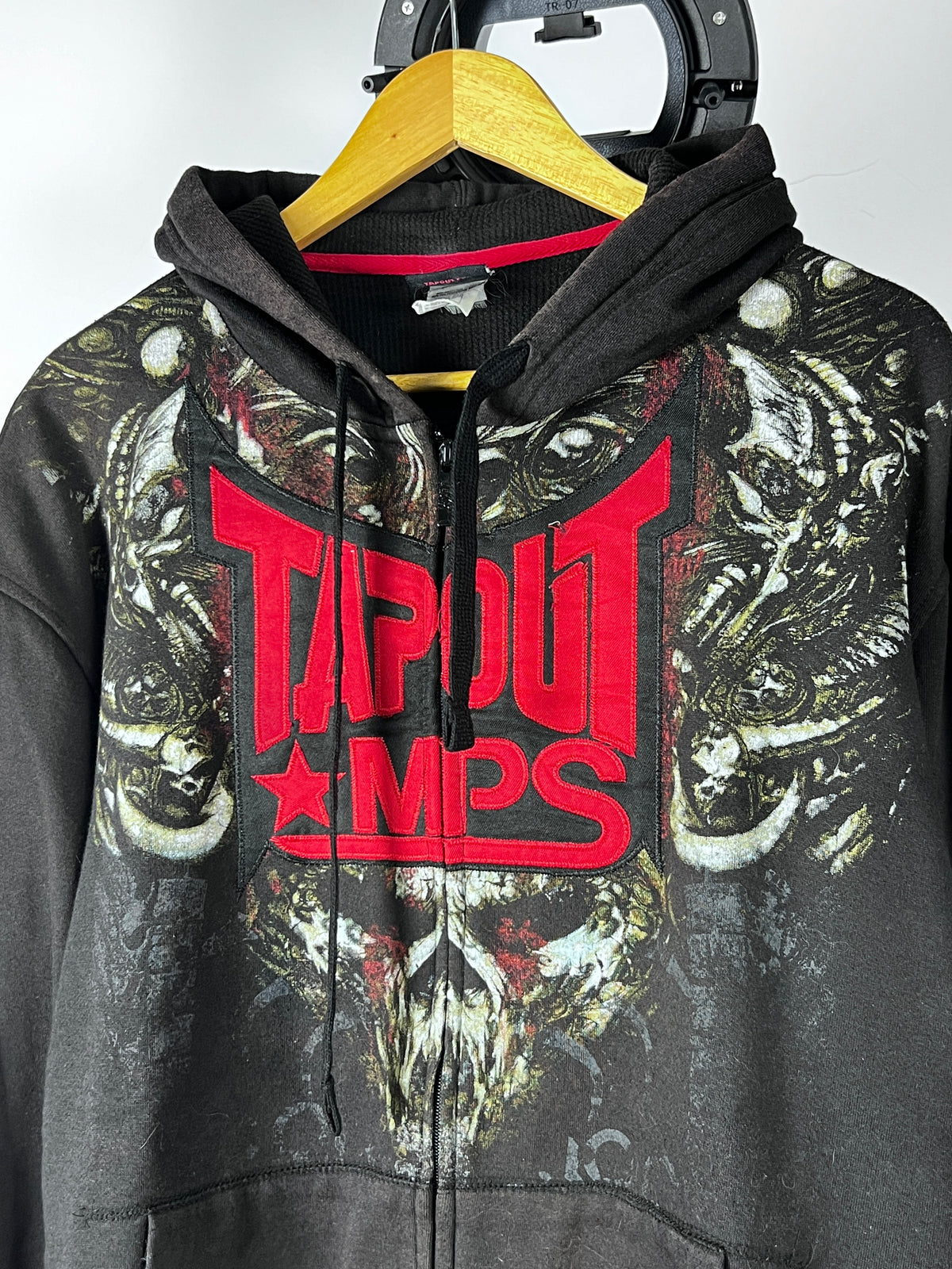 TAPOUT